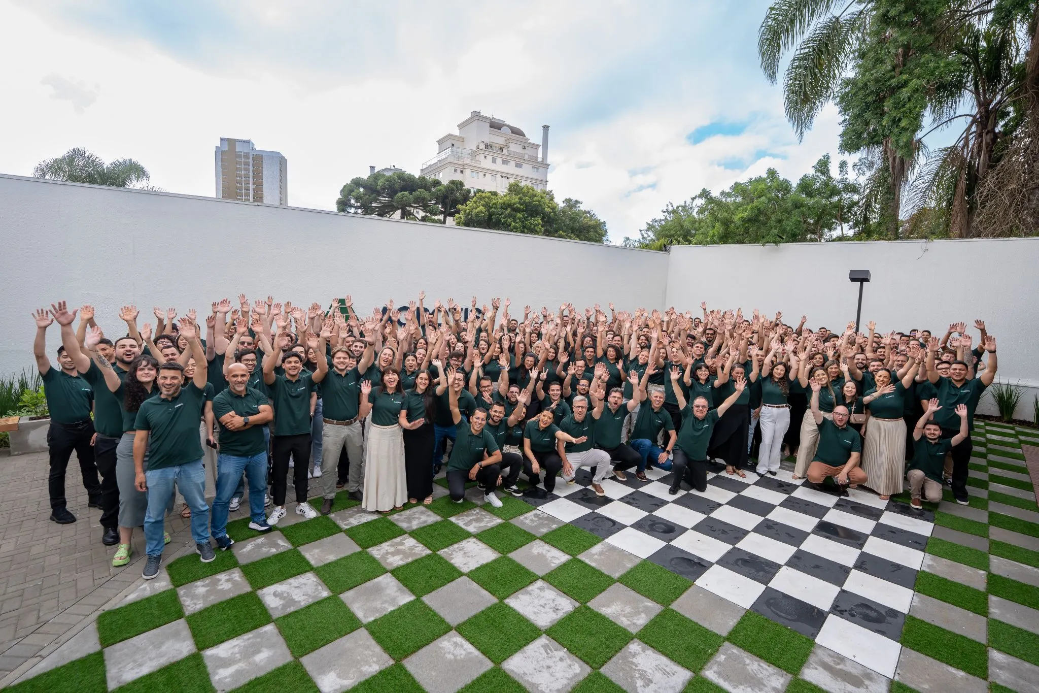 Agrotis 35 anos: inauguração da nova sede e festa no Batel